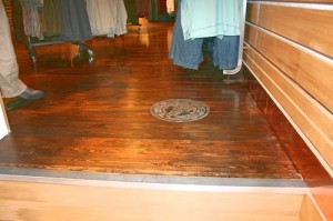laminate & wood plank flooring 3